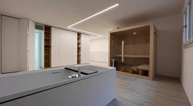 Ferienhaus Casa sulle colline di Barcuzzi pool, garden and barbecue, Забронировать Дом для отпуска Отели озера Гарды с парковкой, Парковка