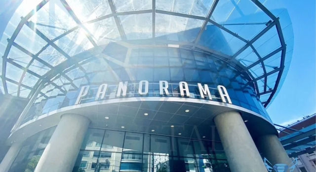 Crystali Panorama