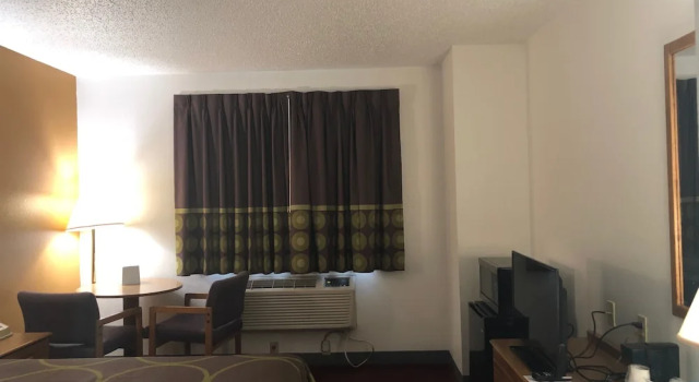 Номер Standard Super 8 by Wyndham Front Royal Near Shenandoah National Park