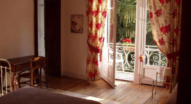 Номер Superior Hôtel Castel de la Pique
