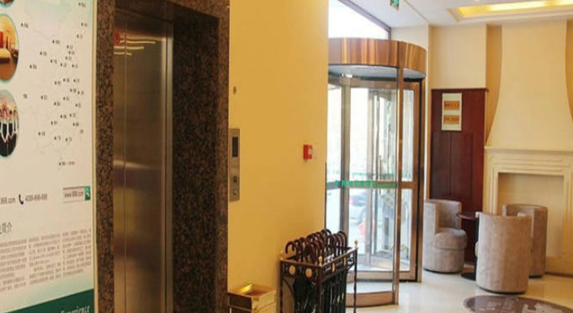 GreenTree Inn Zhengzhou Shangjie District Xuchang Road Express Hotel, Rezervovat Hotel Čeng-čou Henan