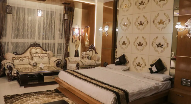 Люкс Hotel Rajahamsa