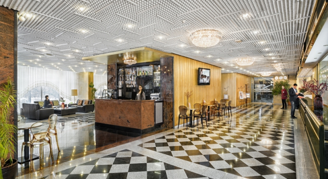 Кровать в общем номере Park Hotel Moskva