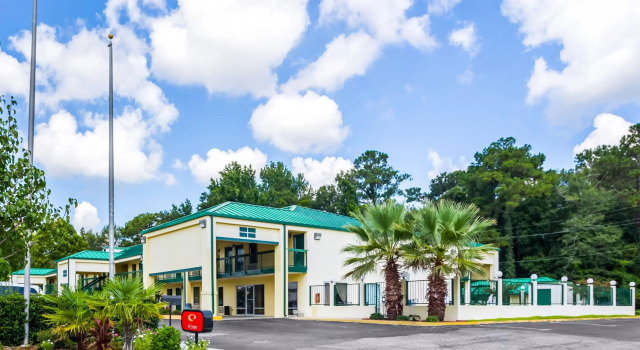 Econo Lodge Picayune