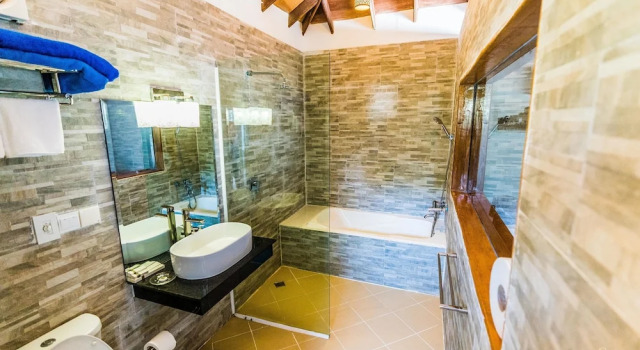 Вилла рядом с пляжем Sol Beach Resort