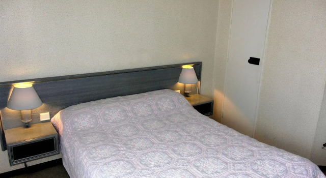 Logis Hôtel Restaurant Bar du Commerce - Maison Robin, Book Hotel Hotels in Allier with Breakfast, Breakfasts