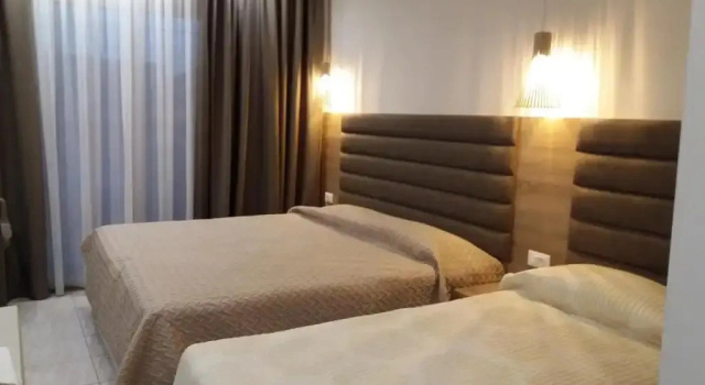 Трёхместный номер Superior с видом на сад Rhodian Rose Hotel