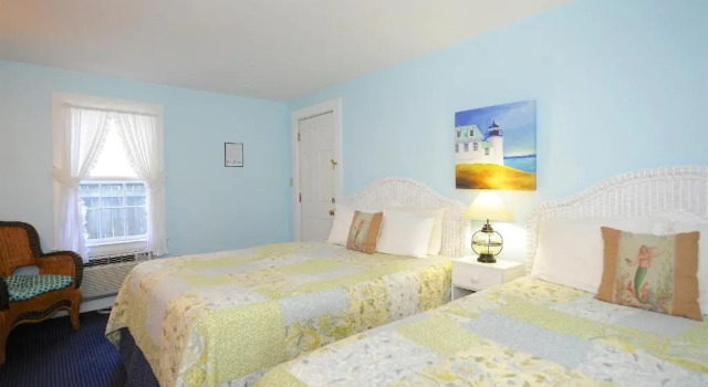 Двухместный семейный номер Standard Pequot Hotel