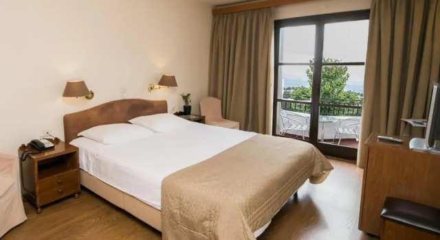 Двухместный номер с балконом Portaria Hotel