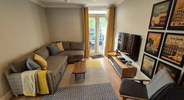 Charming London 2 bed Apartment, Kennington/oval, Varaa Huoneisto Asunnot kohteessa Merseyside, Huoneisto