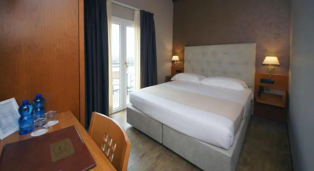 Одноместный номер Standard с балконом Hotel Clarin 14 by Dori
