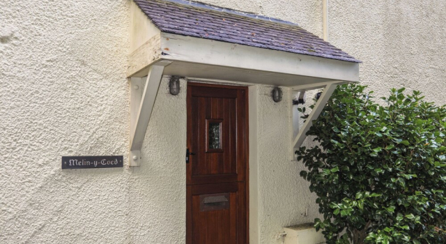 Melin y Coed, Book Feriehus Menai Bridge Anglesey