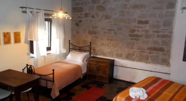 Locanda DellIstrice, Rezerwuj Hotel Hotele w Romagna z parkingiem, Parking
