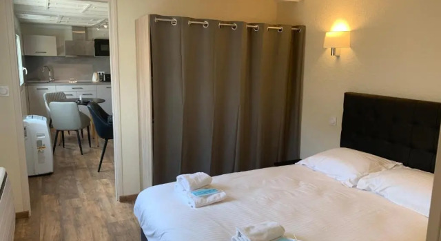 Chez Eric, charmant studio, idéalement situé., Rezerwuj Hotel Beaune 