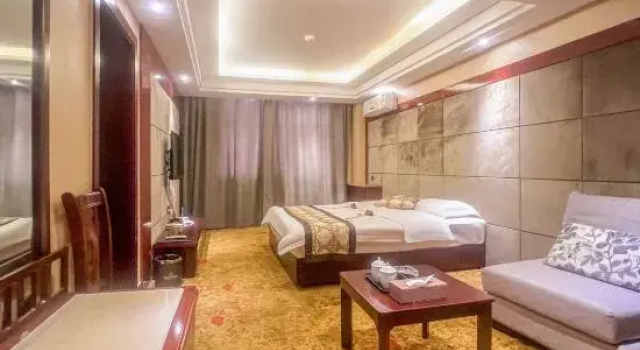 Семейный люкс Deluxe Jintaolai Hotel