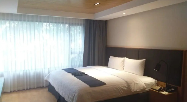 Двухместный номер Standard с балконом Asana Hotel & Residence