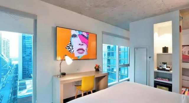 Люкс Aloft by Marriott Chicago Mag Mile