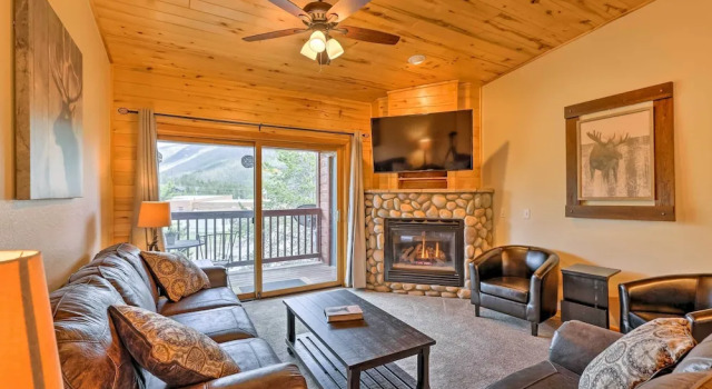 Апартаменты Steps to Grand Lake: Condo w/ Deck & Mtn Views