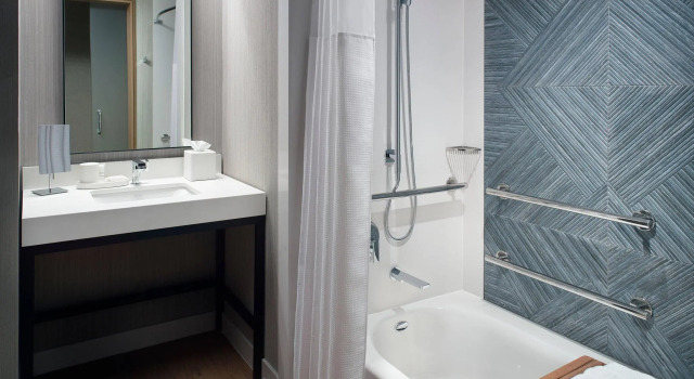 Двухместный клубный номер Standard Lexington Marriott City Center