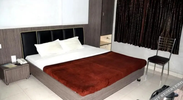 STARiHOTELS Station Chowk Raipur