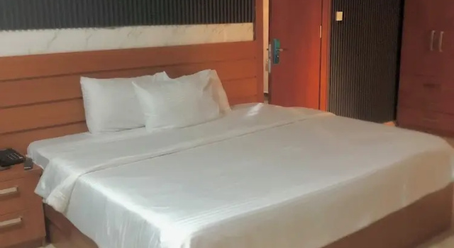 Tofana hotels and apartments Life camp, Prenota Appartamento Hotel a Bwari con parcheggio, Parcheggio