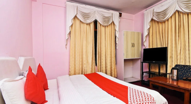 Люкс OYO Flagship 25050 Hotel Sukhsagar