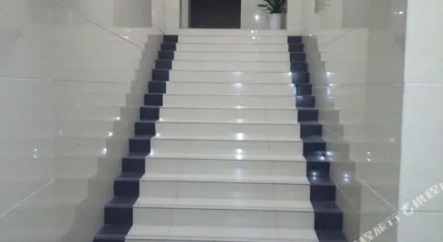 Yibin Xingwen Kaifeng Express Hotel, Book Hotel Xingwen Sichuan