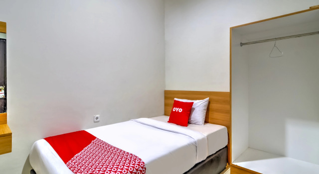Standard Einzel Zimmer OYO 3346 Rukos Colombus G5
