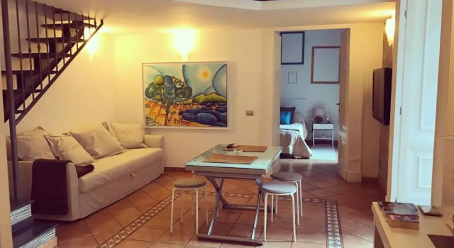 Gallery Bellini Apartment, Забронировать Апартаменты/квартира Отели Неаполя с бассейном, рядом с Кафедральный собор Неаполя, Бассейн