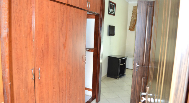 Victoria Travel Hotel