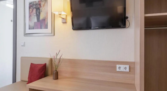 Двухместный номер Comfort Garner Hotel Hamburg - Wandsbek Marktplatz by IHG
