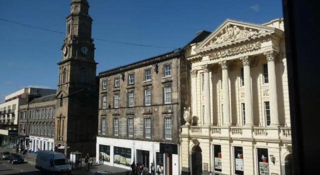Апартаменты c 1 комнатой Inverness City Suites