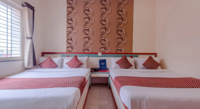 Hotel Sai Pratik, Newly Built up, Complimentary Shuttle To The Temple, Забронировать Отель Отели штата Махараштры 3 звезды, 3*