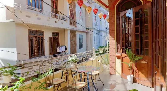 Номер Deluxe с балконом Hue Ancient Town - Homestay in Hue