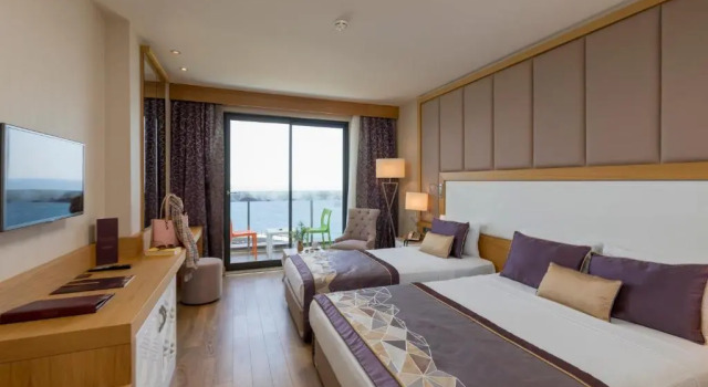Трёхместный номер с видом на море Mary Hotels Alanya