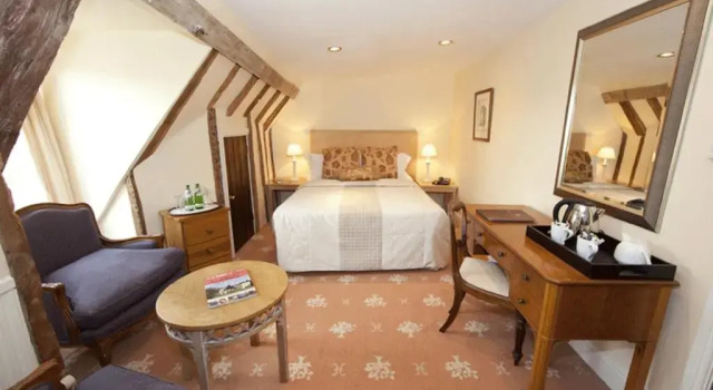 Двухместный номер Classic Hintlesham Hall Hotel