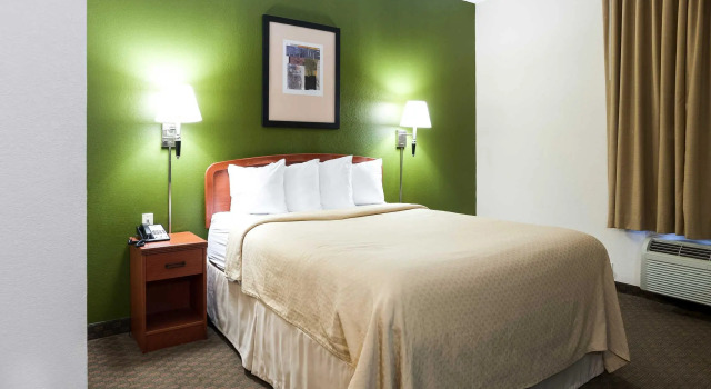 Номер Standard Quality Inn & Suites Lake Charles South