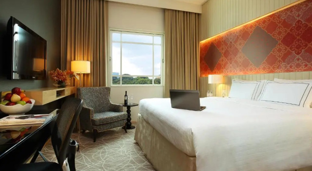 Deluxe Plus Double room Rendezvous Grand Hotel Singapore