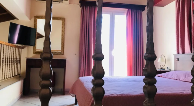 Room-l'eremo Luxury Messonete