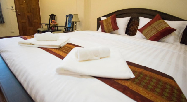 Двухместный номер Standard NanBaanKhun Hotel