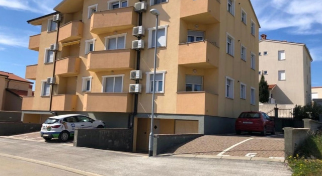 Elizabeta, Забронировать Отель Лижнян Pula Riviera