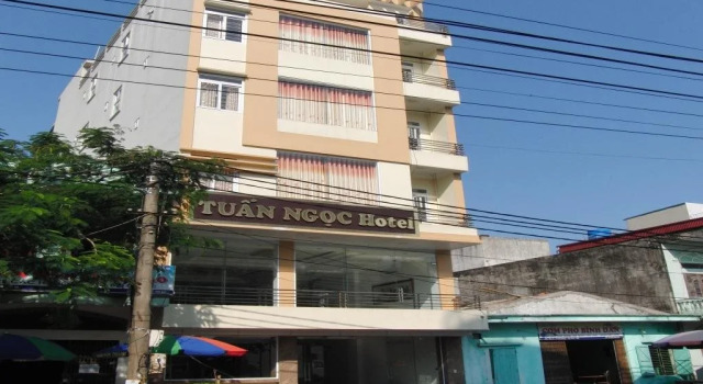 Tuan Ngoc Hotel, Rezervovat Hotel Hotely v Quang Ngai se snídaní, Snídaně