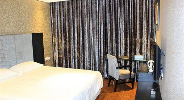 FX Hotel at Technology & Business University, Prenota Hotel Chongqing Chongqing Area