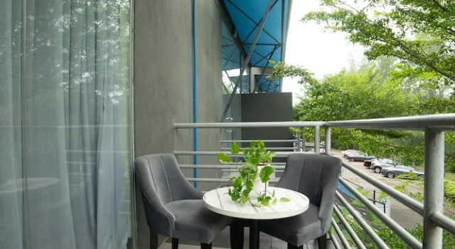 Трёхместный семейный номер Standard с видом на сад WaterFront Boutique Hotel