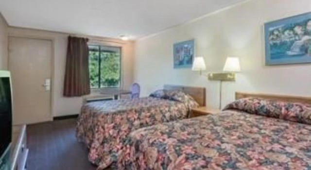 Knights Inn-columbus Downtown, Buchen Sie Hotel Hotels in Ohio mit Parkplatz, Parkplätze