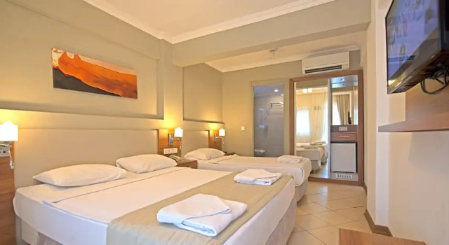 Трёхместный номер Standard Anadolu Hotel Bodrum - All Inclusive