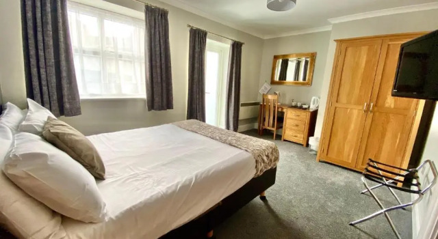 Двухместный номер Standard Jeffersons Hotel & Serviced Apartments
