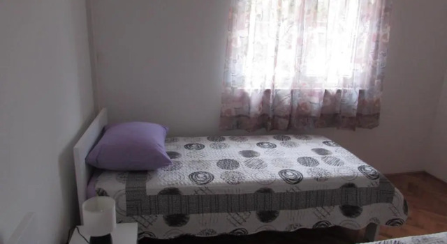 Room Bioci, Забронировать Гостевой дом Отели Шибеник с парковкой, Парковка