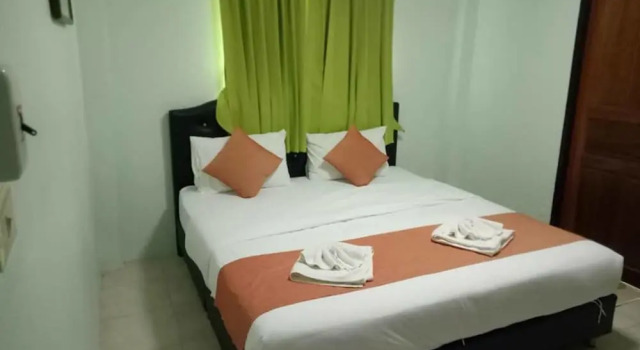 Fuengfahsangmanee Resort, Забронировать Курортный отель Отели Пхетчабури 3 звезды, 3*