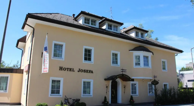 Hotel Josefa, Rezerwuj Hotel Hotele w Salzburg z parkingiem, Parking